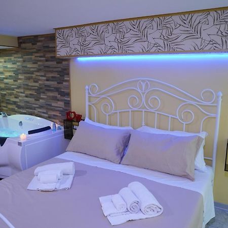 Corte Manzoni Independent Suite Catania Ngoại thất bức ảnh